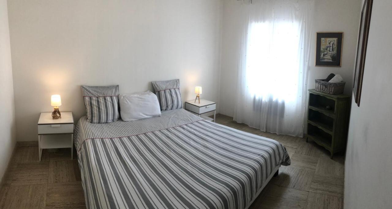 Spacieuse Chambre Du Rucher Naturaile Монтаньяк Экстерьер фото